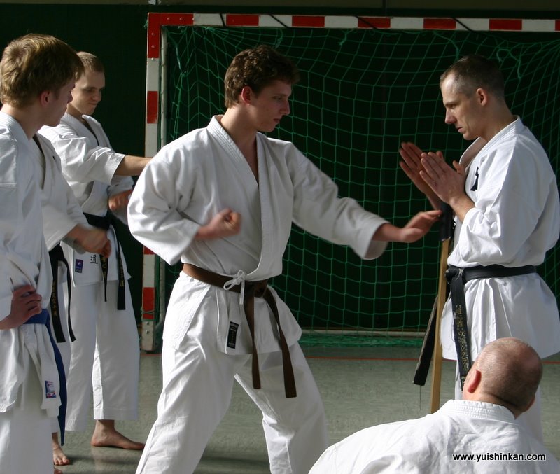 Makiwara Makiwara Einweisung